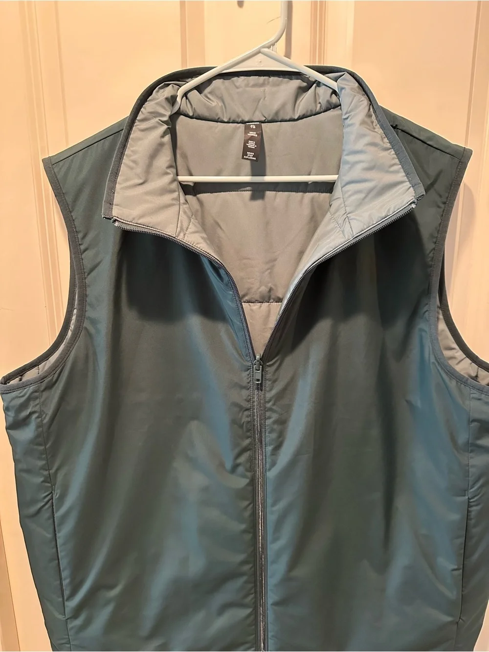 The North Face Men’s Green Lightweight Insulated Vest XL